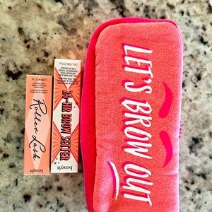 Benefit Brow sample size with cosmetic bag